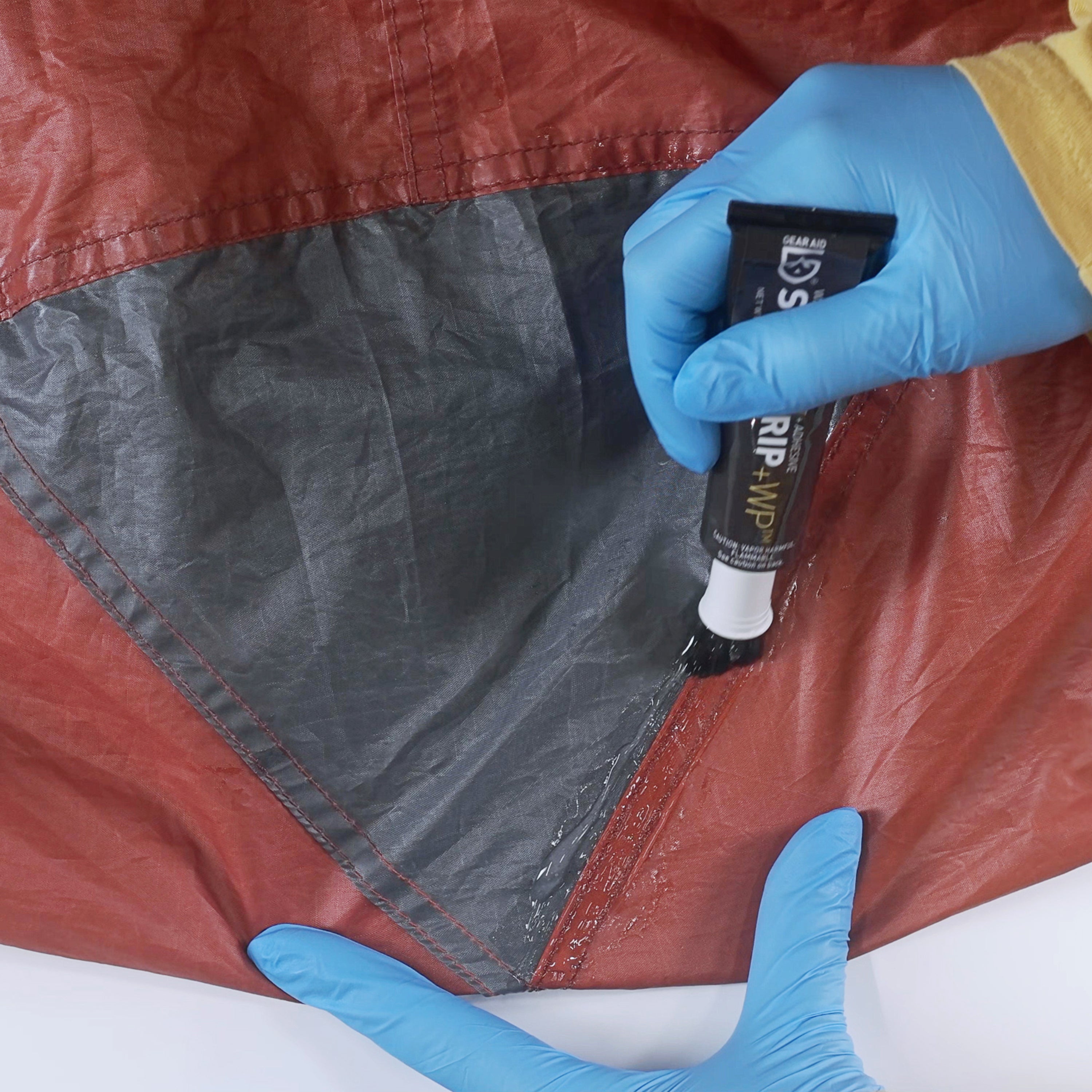 Gear Aid Seam Grip Sealer and Adhesive - Repairs Nylon, Canvas, Seams, and  Holes